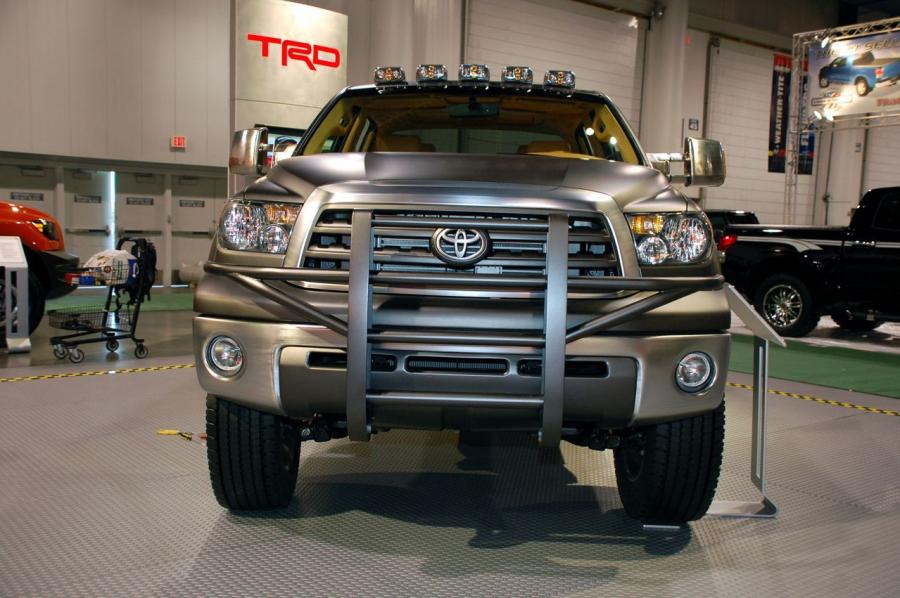  Toyota Tundra Diesel Dually Project Vehicle 2007 года  (фото 8 из 13)